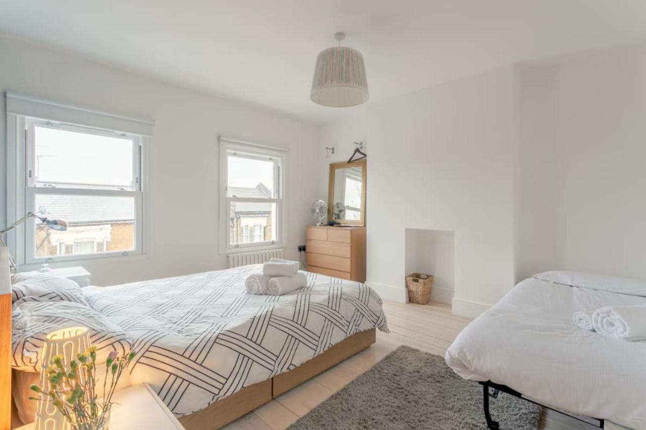 Stylish 2 Bedroom In * Londra